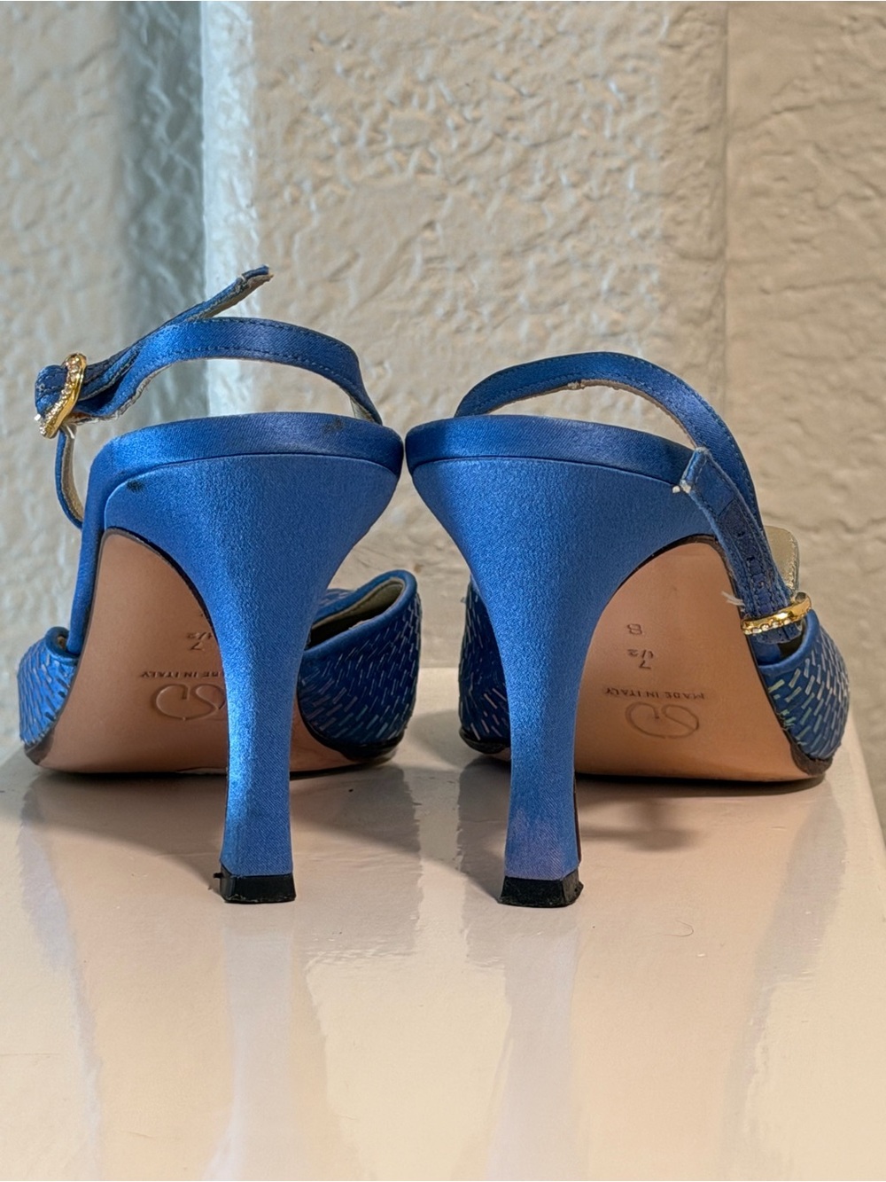 St. John Periwinkle Slingback Pointed-Toe Heels- Made in Italy- Vintage- - Picture 3 of 12